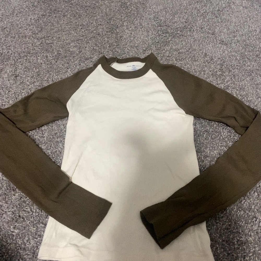 brandy Melville shirt